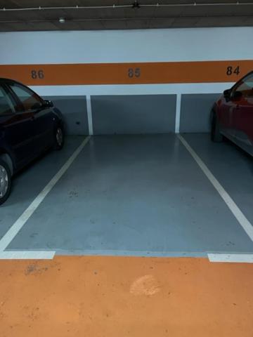 Apartment Calle Mora De Rubielos With Free Private Underground Parking